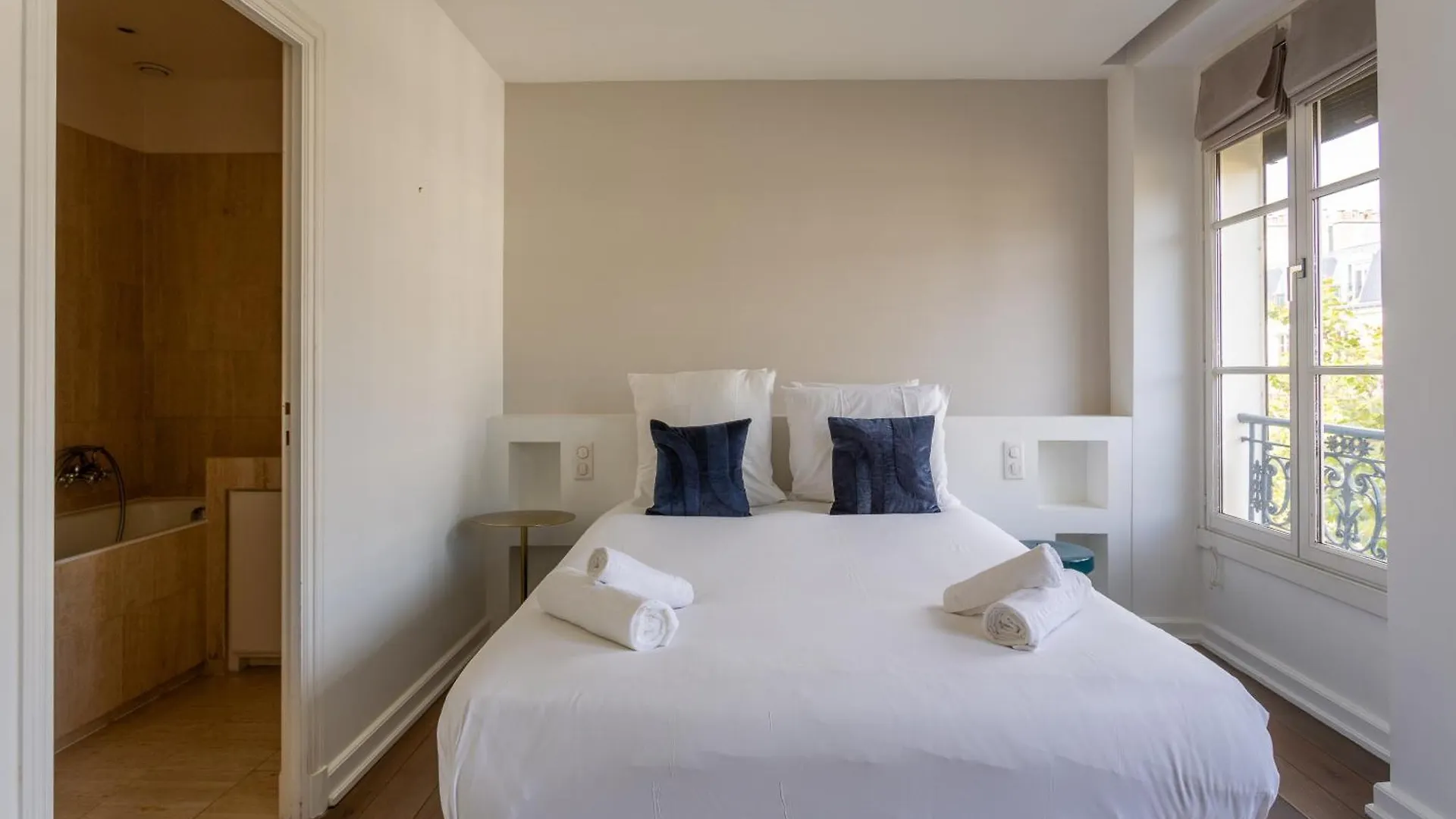 Apartment The Maubourg Eiffel Tower
